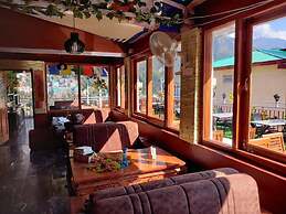 Hotel Akash - Luxury Hotel In Mcleodganj