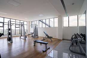 Lux Suites Laurel Hill Suites