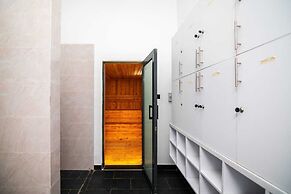 Lux Suites Laurel Hill Suites