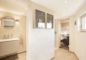 Sea-view Villa Near Port