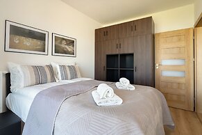 Symphony Modern Tower