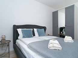 Symphony Modern Tower