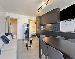 Apartment for 4 People With Terrace