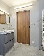 Apartment for 4 People With Terrace