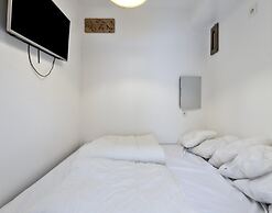 Apartment for 4 People With Terrace