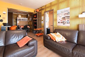 Vintage Apartment With sea View in Ostend