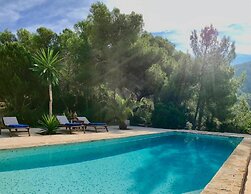 Villa With Private Pool