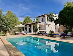 Villa With Private Pool