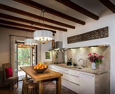 Traditional Villa With Private Pool