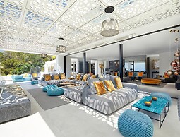 Exclusive Villa on White Isle