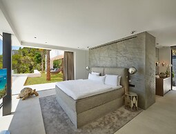 Exclusive Villa on White Isle