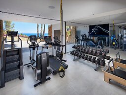 Exclusive Villa on White Isle