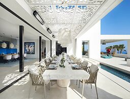 Exclusive Villa on White Isle