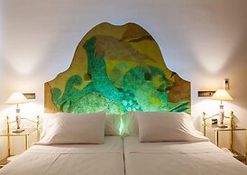 Villa With Direct sea Access