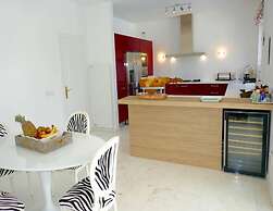 Villa With Golf-course Views