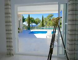 Villa With Golf-course Views