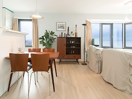 Apartment With sea View Near Raversijde