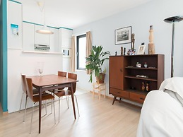 Apartment With sea View Near Raversijde