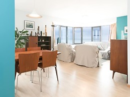 Apartment With sea View Near Raversijde