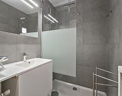 Apartment With Sea View for 4 People