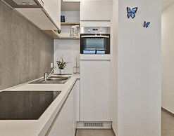 Apartment With Sea View for 4 People