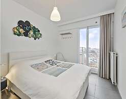 Apartment With Sea View for 4 People