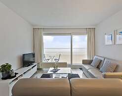 Apartment With Sea View for 4 People