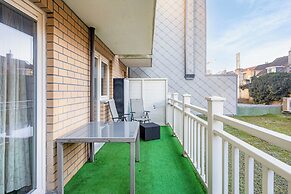 Apartment With 2 Rooms and Terrace