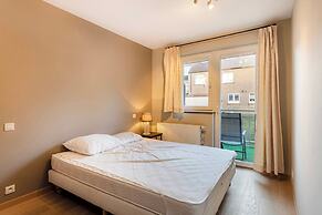 Apartment With 2 Rooms and Terrace