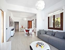 Beachfront Villa With Saltwater Pool