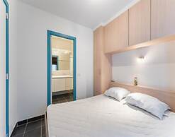 Cosy Apartment With Terrace for 4 People