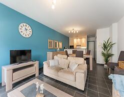 Cosy Apartment With Terrace for 4 People