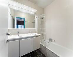 Cosy Apartment With Terrace for 4 People