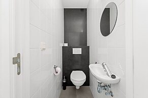 Pretty Apartment With sea View