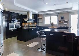 Modern Versace-themed Villa