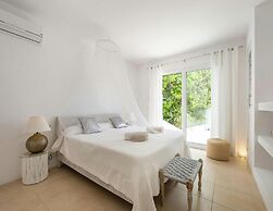 Tranquil Villa With Private Pool