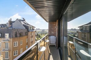 Apartment With 4 Rooms and Terrace