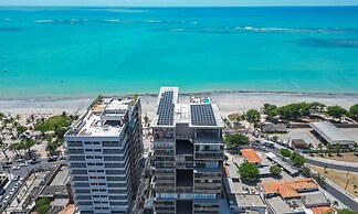 NWTs - Estúdios com Vista Lateral Mar