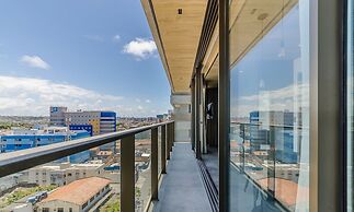 NWTs - Estúdios com Vista Lateral Mar