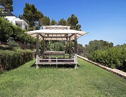 Superb Villa With Private Pool