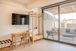 Avelia Luxury Villa With Private Pool