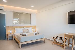 Avelia Luxury Villa With Private Pool