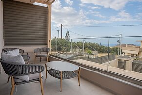 Avelia Luxury Villa With Private Pool