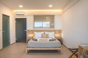 Avelia Luxury Villa With Private Pool