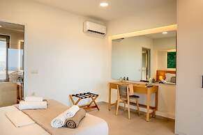 Avelia Luxury Villa With Private Pool