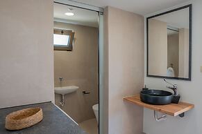 Avelia Luxury Villa With Private Pool