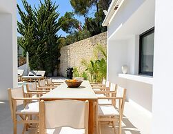 Modern Villa in Santa Eulalia