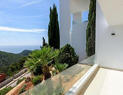 Modern Villa in Santa Eulalia