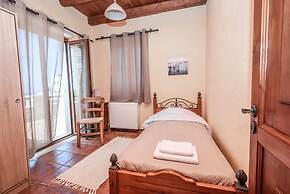 Ydria Villa A With Pool