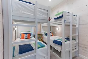 Palm Beach! Private Pool - Boardwalk - Game Room!